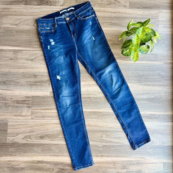 Stradivarius Distressed Skinny Fit Jeans Blue Size 10 - Picture 11 of 11